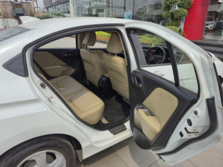 2015 Honda&nbsp;City 4th Generation i VTEC CVT VX