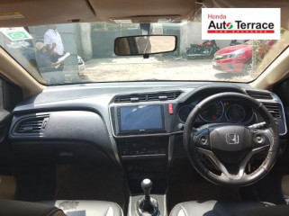 2014 Honda&nbsp;City 4th Generation 1.5 V MT Exclusive