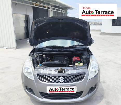 2012 Maruti&nbsp;Swift ZXI