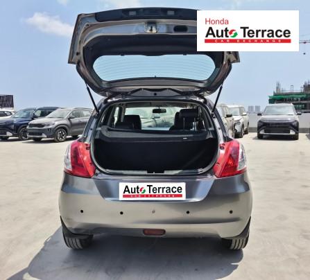 2012 Maruti&nbsp;Swift ZXI