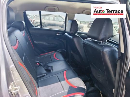 2012 Maruti&nbsp;Swift ZXI