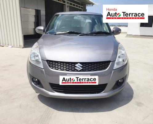 2012 Maruti&nbsp;Swift ZXI