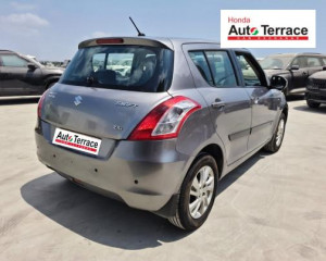 2012 Maruti&nbsp;Swift ZXI