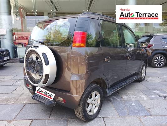 2013 Mahindra&nbsp;Quanto C8