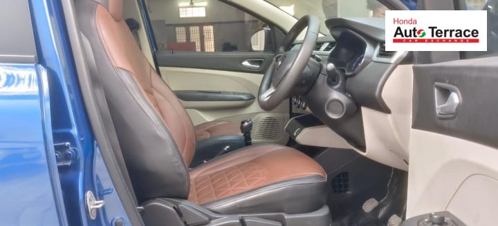 2023 Renault&nbsp;Triber RXZ