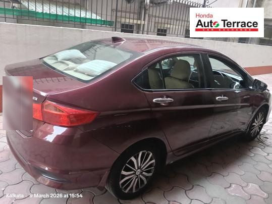 2015 Honda&nbsp;City 4th Generation 1.5 V MT Exclusive