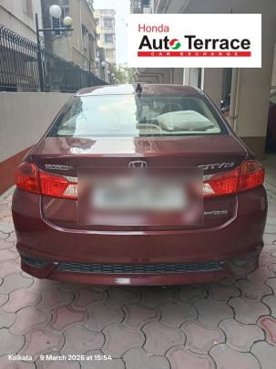 2015 Honda&nbsp;City 4th Generation 1.5 V MT Exclusive