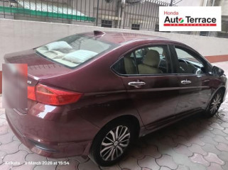 2015 Honda&nbsp;City 4th Generation 1.5 V MT Exclusive