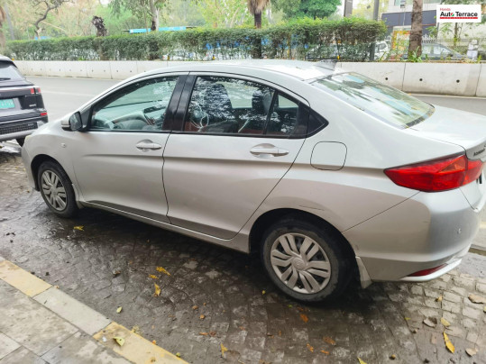 2015 Honda&nbsp;City 4th Generation i VTEC CVT VX