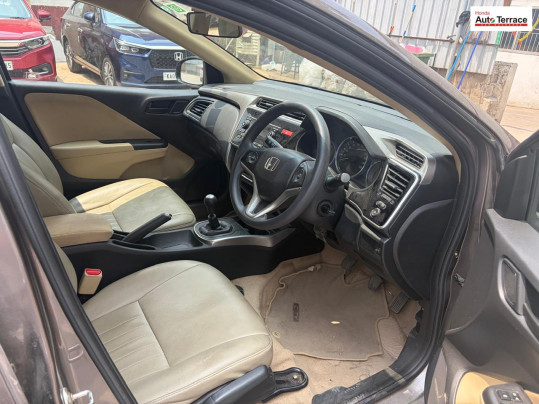 2015 Honda&nbsp;City 4th Generation i VTEC SV