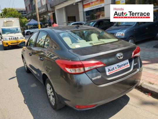 2018 Toyota&nbsp;Yaris J