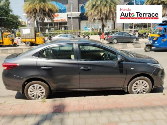 2018 Toyota&nbsp;Yaris J