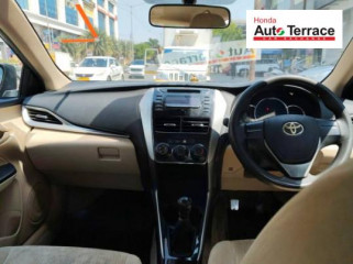 2018 Toyota&nbsp;Yaris J