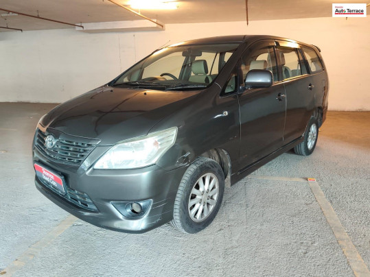 2013 Toyota&nbsp;Innova 2.5 G (Diesel) 8 Seater