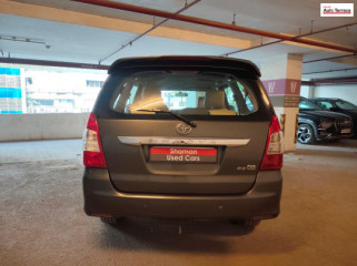 2013 Toyota&nbsp;Innova 2.5 G (Diesel) 8 Seater