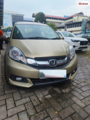 2014 Honda&nbsp;Mobilio V i-VTEC