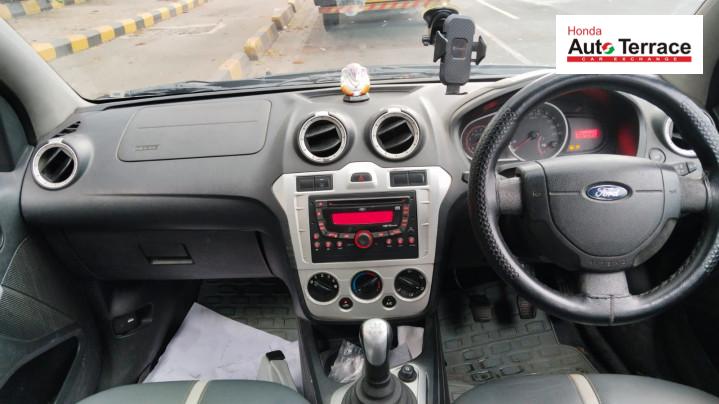 2010 Ford&nbsp;Figo 1.5D Titanium MT