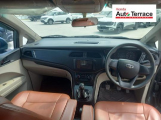 2019 Mahindra&nbsp;Marazzo M6 8Str