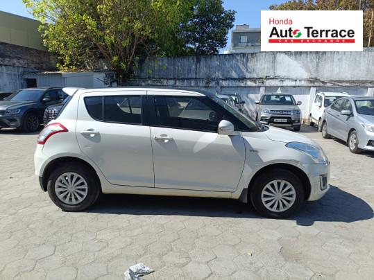 2015 Maruti&nbsp;Swift VXI