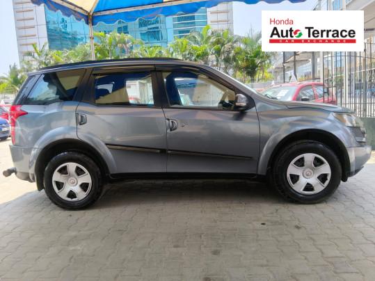 2015 Mahindra&nbsp;XUV500 W6 2WD