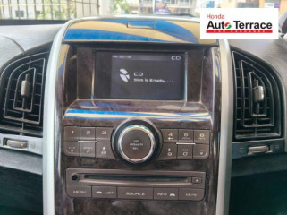 2015 Mahindra&nbsp;XUV500 W6 2WD