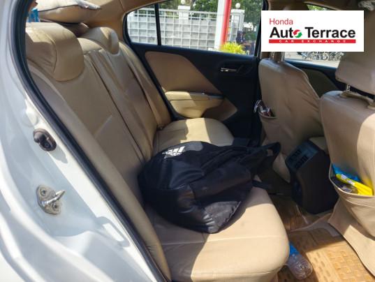 2014 Honda&nbsp;City 4th Generation 1.5 V MT Exclusive
