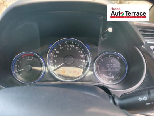 2014 Honda&nbsp;City 4th Generation 1.5 V MT Exclusive