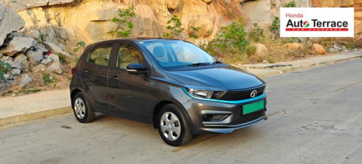 2024 Tata&nbsp;Tiago EV XT LR