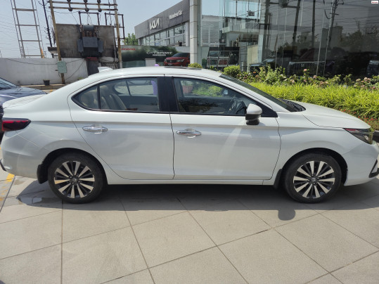 2024 Honda&nbsp;City ZX CVT