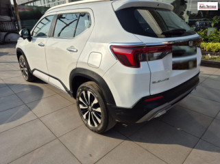 2023 Honda&nbsp;Elevate ZX