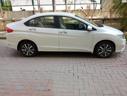 2017 Honda&nbsp;City 4th Generation V MT AVN