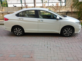 2017 Honda&nbsp;City 4th Generation V MT AVN