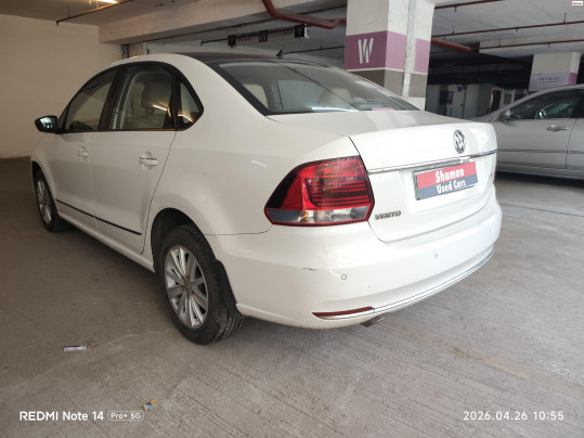 2015 Volkswagen&nbsp;Vento 1.6 Highline