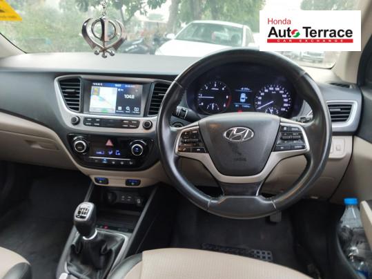 2017 Hyundai&nbsp;Verna 2020-2023 1.6 CRDi SX