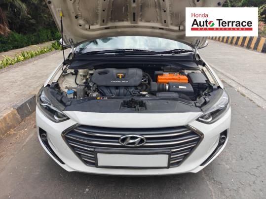 2016 Hyundai&nbsp;Elantra VTVT SX AT