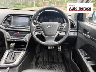 2016 Hyundai&nbsp;Elantra VTVT SX AT
