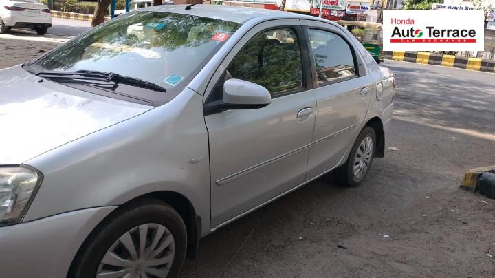 2014 Toyota&nbsp;Platinum Etios GD