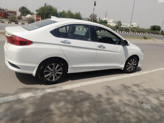 2018 Honda&nbsp;City 4th Generation i-DTEC V