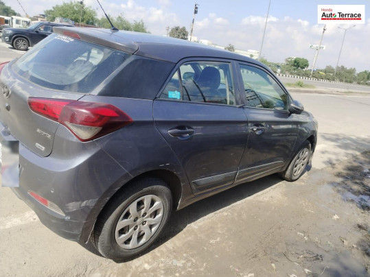 2015 Hyundai&nbsp;i20 2015-2017 Sportz Option 1.4 CRDi