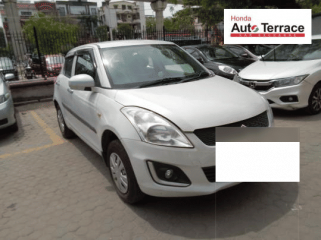 2017 Maruti&nbsp;Swift LXI
