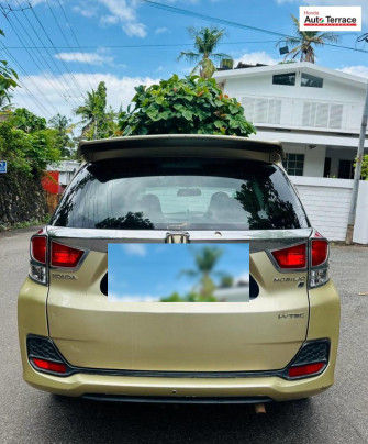 2015 Honda&nbsp;Mobilio S i-VTEC