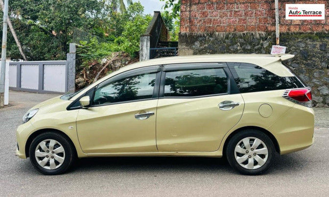 2015 Honda&nbsp;Mobilio S i-VTEC