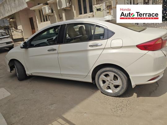 2016 Honda&nbsp;City 4th Generation i VTEC CVT VX