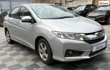 2015 Honda&nbsp;City 4th Generation 1.5 V MT Exclusive