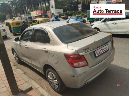 2017 Maruti&nbsp;Swift Dzire VXI