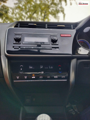 2015 Honda&nbsp;City 4th Generation i VTEC CVT SV