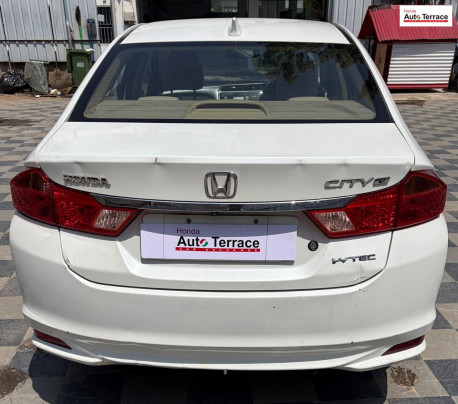 2015 Honda&nbsp;City 4th Generation 1.5 V MT Exclusive