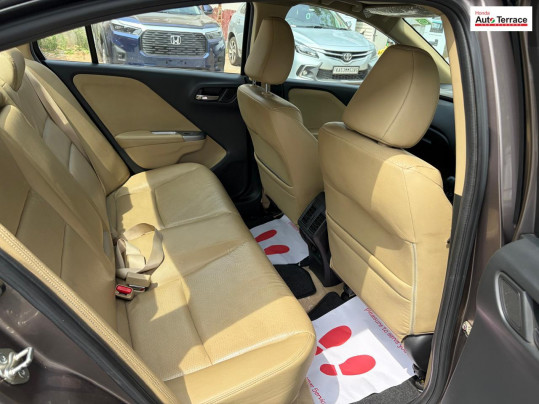 2015 Honda&nbsp;City 4th Generation VX MT