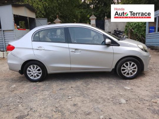 2015 Honda&nbsp;Amaze 2016-2021 VX Petrol