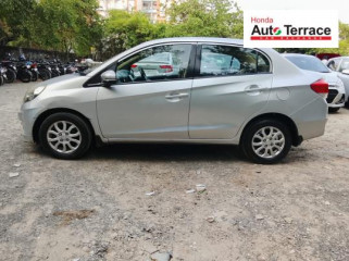 2015 Honda&nbsp;Amaze 2016-2021 VX Petrol